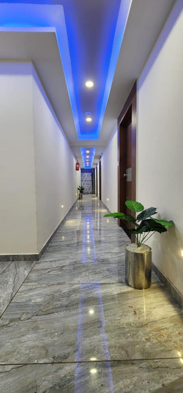 Hotel Sun Shine Ahmedabad Exterior photo